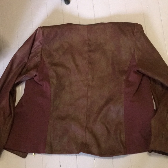 Dark burgundy jacket. - Picture 3 of 4
